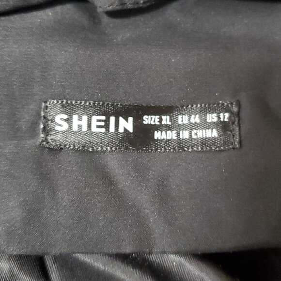 SHEIN Black Hooded Puffer Coat Size XL - Picture 2 of 8